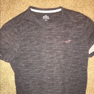 Grey Hollister Tee shirt
